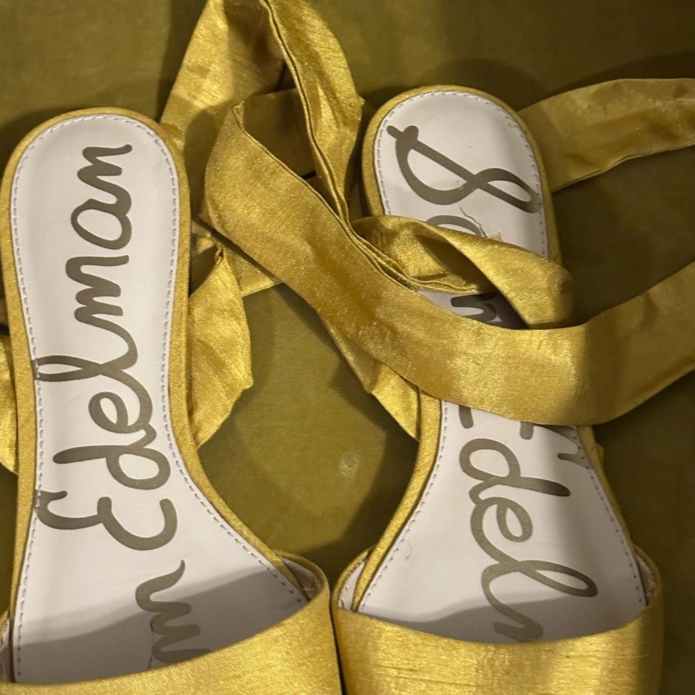 Sam Edelman Gold Lace Up Flats Size 81/2 - Picture 4 of 9